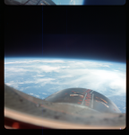 S65-34725_G04-H