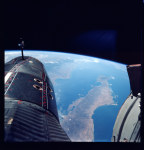 S66-38070_G09-S